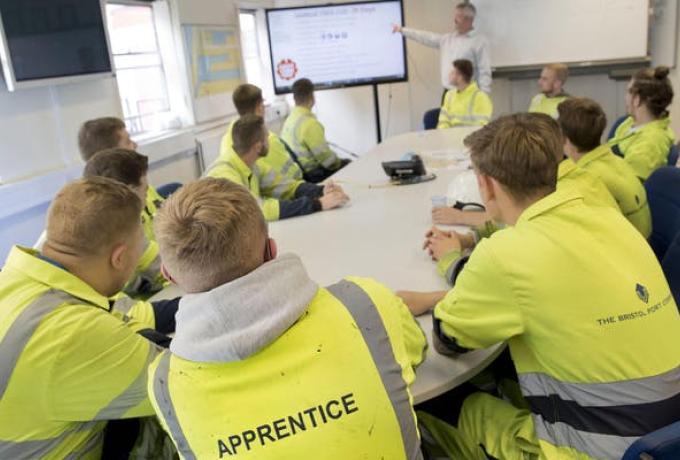 TUC event in Sheffield supports apprenticeships